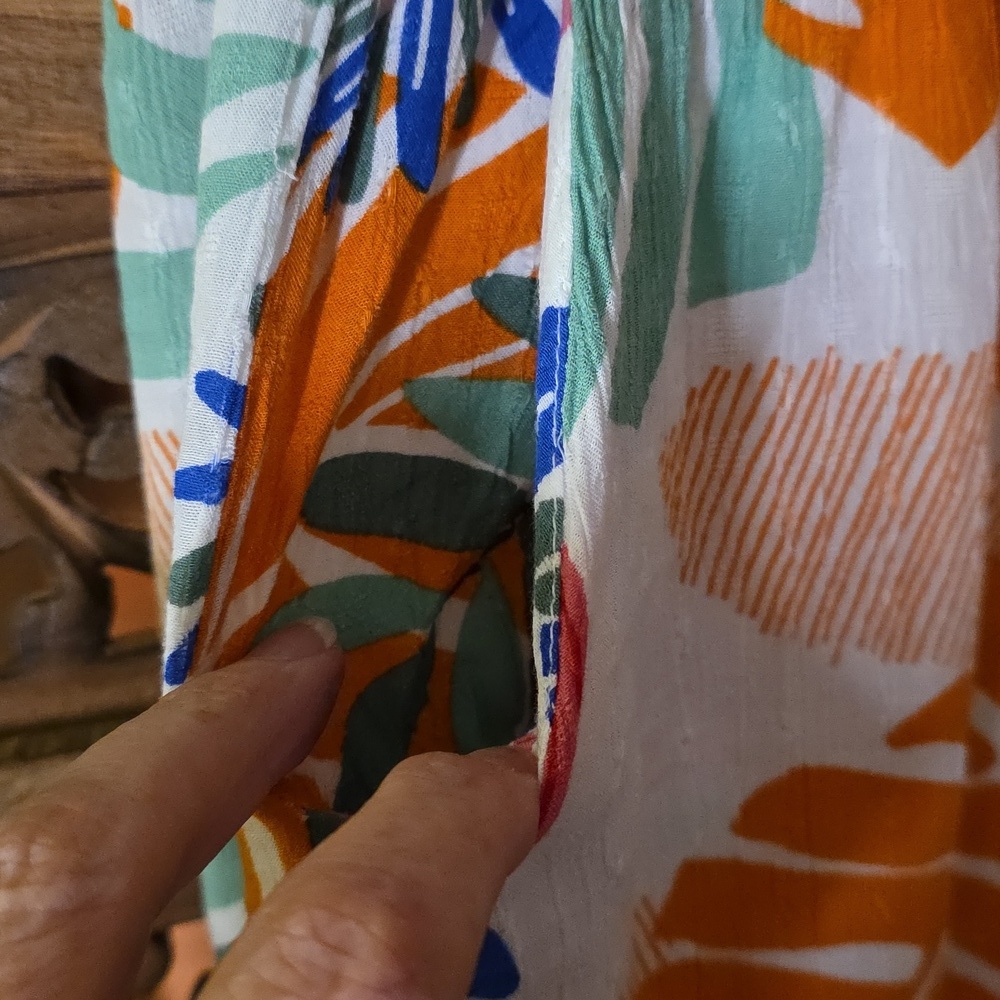 Colorful Leaf Print Maxi Pants - Picture 4 of 7